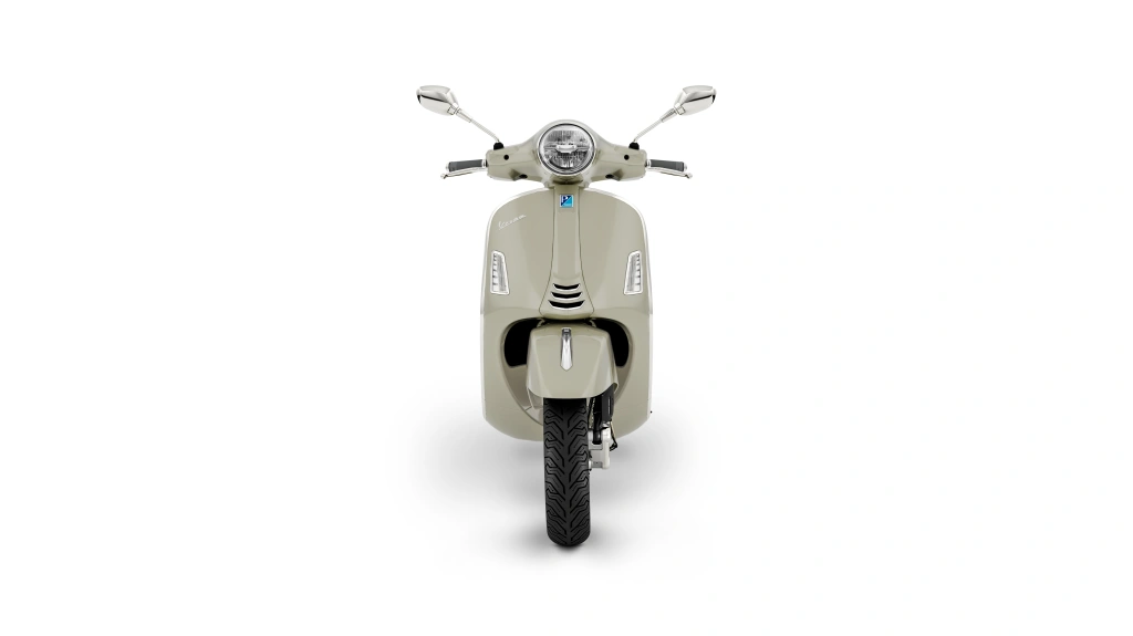 Die Vespa GTS 310 geht mit dem neuen 310-ccm Motor in die Vespa-Saison 2026 und ist Dolce Vita pur auf zwei Rädern!