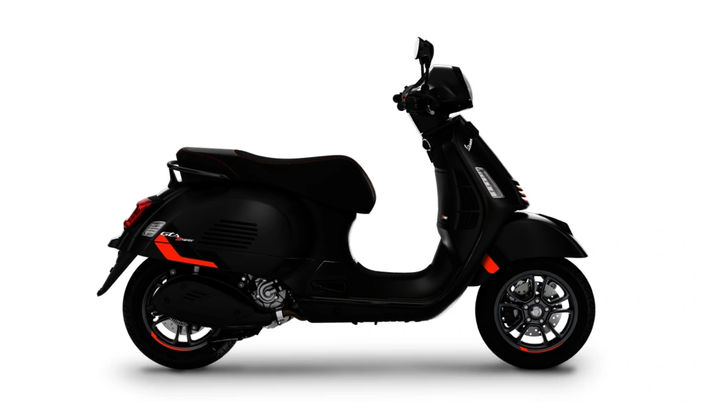 Die Vespa GTS SuperSport 310 geht mit dem neuen 310-ccm Motor in die Vespa-Saison 2026 - Power und Performance, coole Farben und feinstes Finish zeichnen die Vespa GTS SuperSport 310 MY2025 aus.