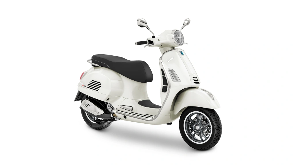 Die Vespa GTS Super 310 geht mit dem neuen 310-ccm Motor in die Vespa-Saison 2026 - 