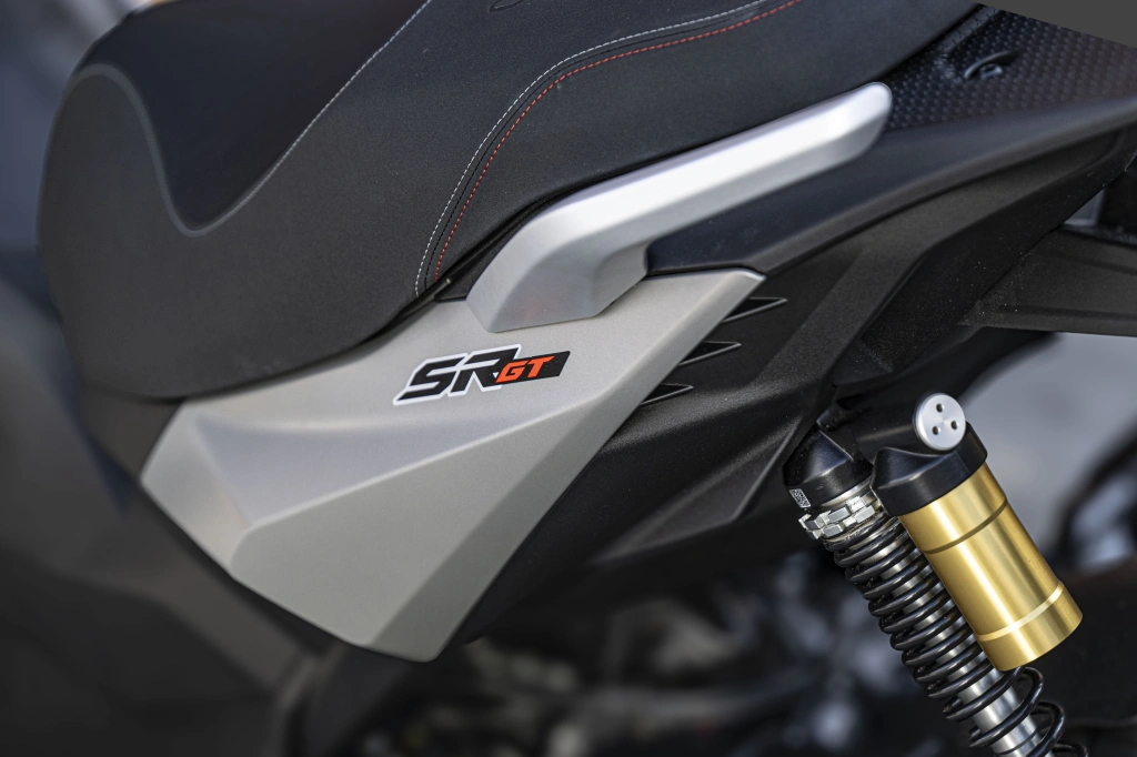 Die Aprilia SR GT 400 ist READY FOR ANYTHING