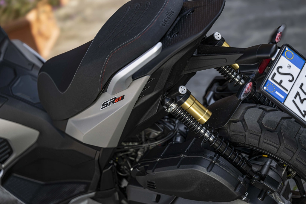 Die Aprilia SR GT 400 ist READY FOR ANYTHING