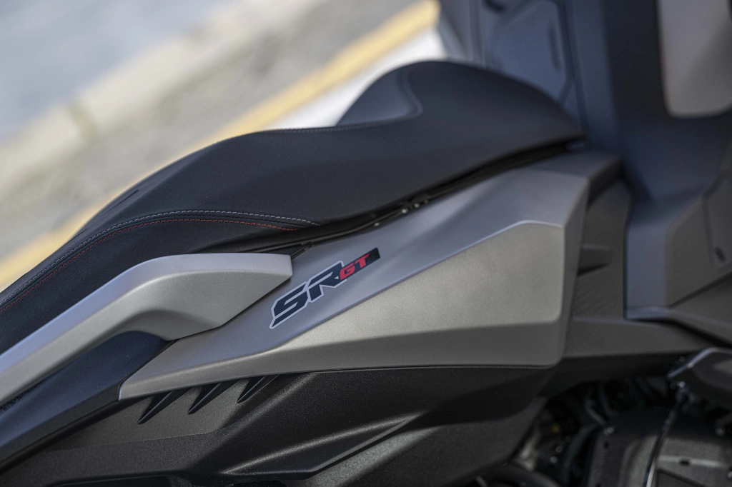 Die Aprilia SR GT 400 ist READY FOR ANYTHING