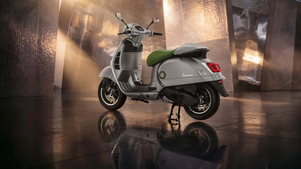 Vespa GTS 310 Edizione Ottantesimo 310 - Limitiertes Sondermodell zum 80sten Geburtstag der Vespa