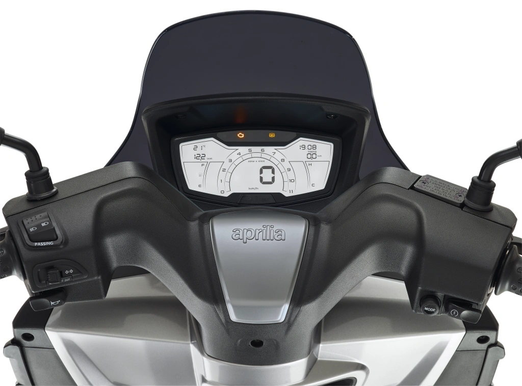 Aprilia SXR 50 Grau Instinctive Detail Cockpit