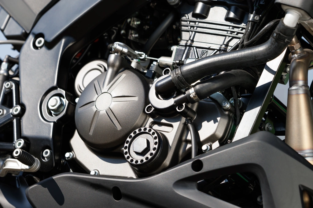 Aprilia Tuona 125 Gelb Viper live Detail Motor