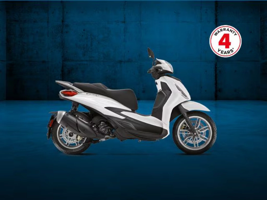 New Season - New Start Promo: Kostenloses Topcase zu jedem Piaggio Beverly 310 & Piaggio Beverly 400 New Season - New Start Promo: Kostenloses Topcase zu jedem Piaggio Beverly 310 & Piaggio Beverly 400