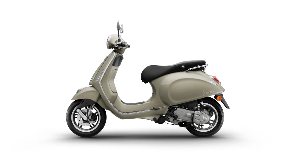 Vespa Primavera 50 Beige Avvolgente Seite links