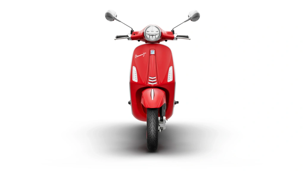 Vespa Primavera RED 150 Vorne