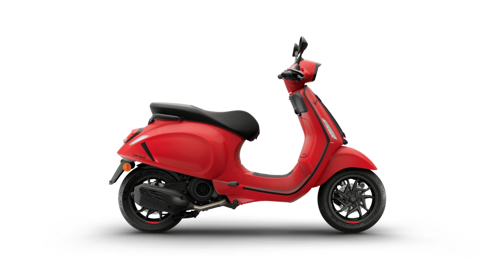 Vespa Sprint S Rot Coraggioso Seite links