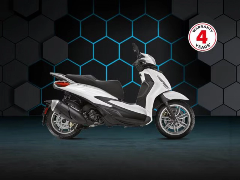 Kostenloses Topcase zu jedem Piaggio Beverly 310 & Piaggio Beverly 400